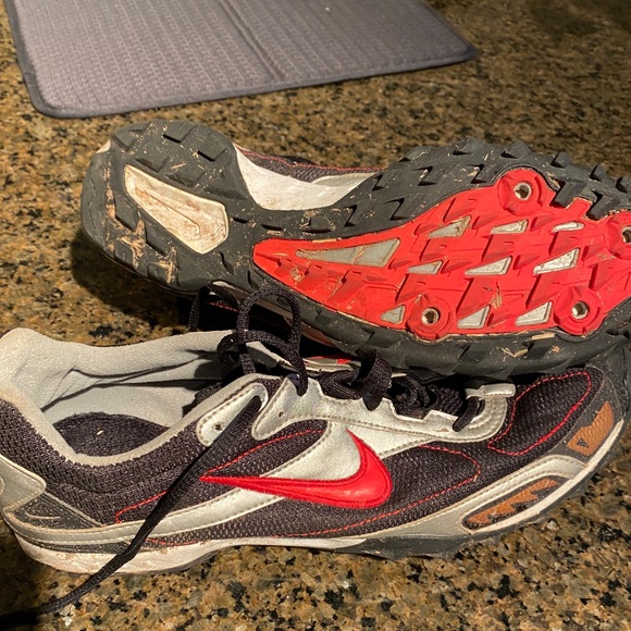 Nike XC running shoes - Picture 3 of 4